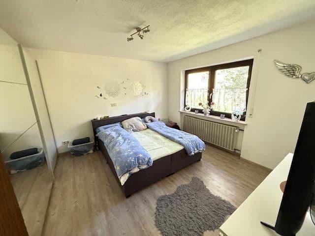 Predaj domu 201 m², pozemek 1.430 m², Michelau in Oberfranken, Bavorsko Predaj domu 201 m², pozemek 1.430 m², Michelau in Oberfranken, Bavorsko