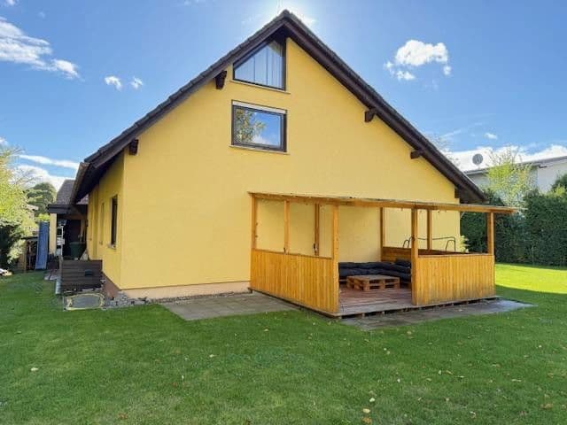 Predaj domu 201 m², pozemek 1.430 m², Michelau in Oberfranken, Bavorsko Predaj domu 201 m², pozemek 1.430 m², Michelau in Oberfranken, Bavorsko