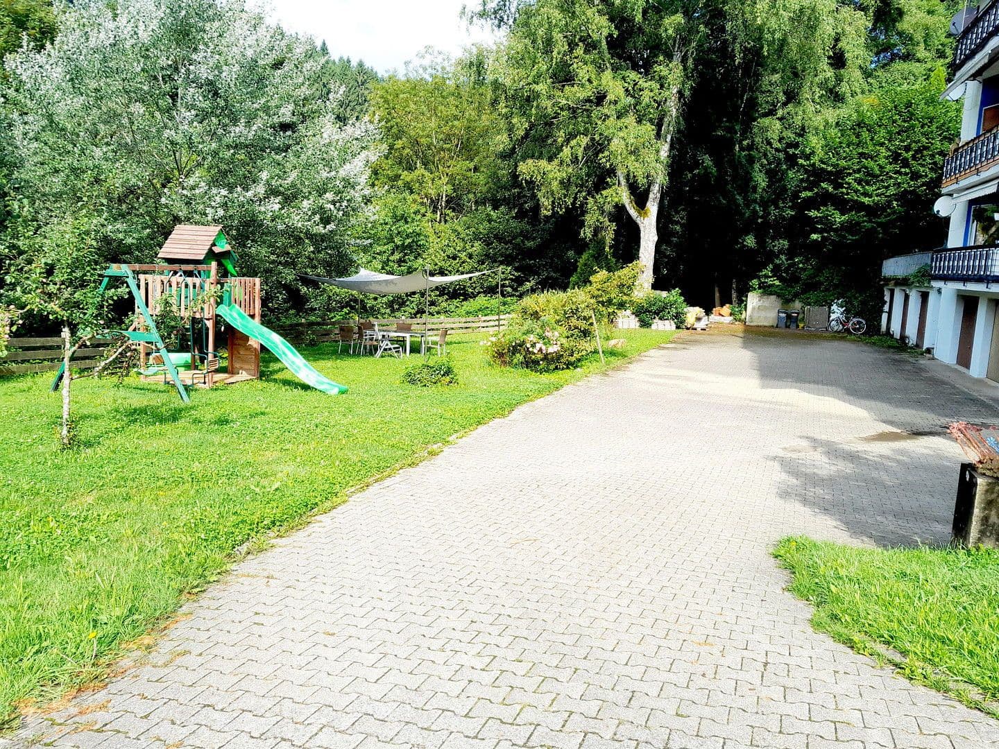Predaj bytu 4-izbový 131 m², Wald-Michelbach, Hesensko Predaj bytu 4-izbový 131 m², Wald-Michelbach, Hesensko