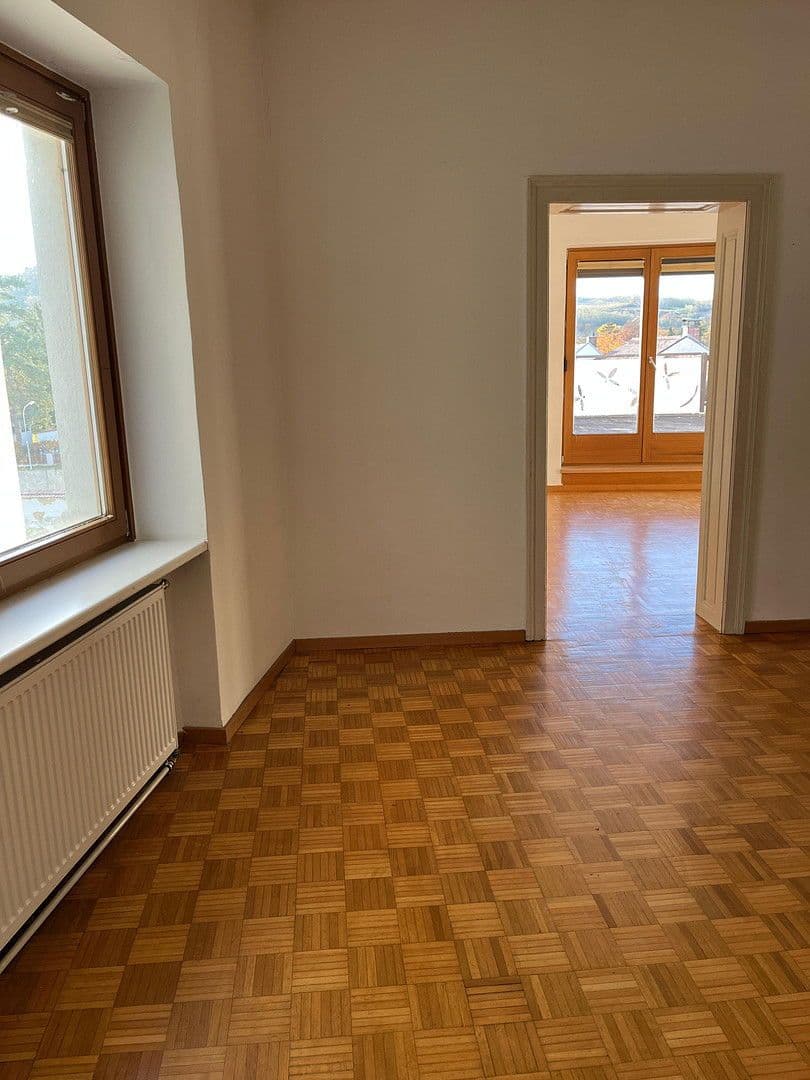 Predaj kancelárie 240 m², Hauptplatz 20, Großweikersdorf, Dolné Rakúsko Predaj kancelárie 240 m², Hauptplatz 20, Großweikersdorf, Dolné Rakúsko
