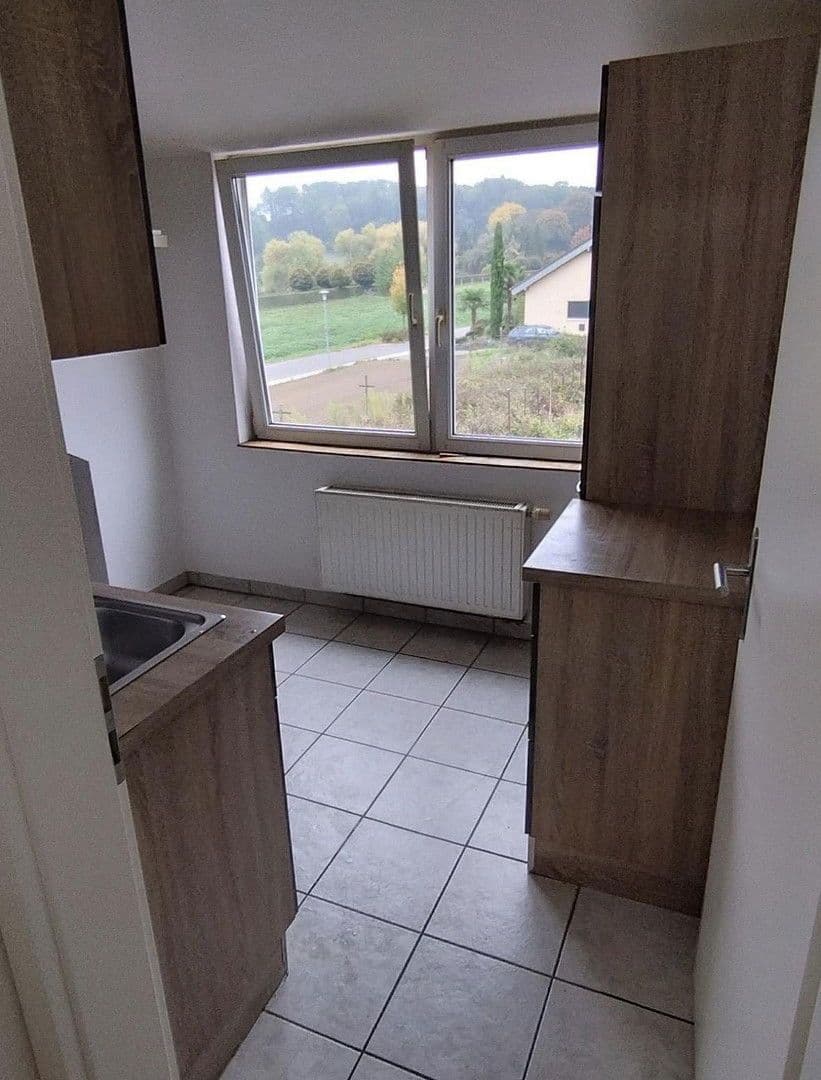 Prenájom bytu 2-izbový 61 m², Hauptstraße 3, Bornheim, Severné Porýnie - Westfálsko Prenájom bytu 2-izbový 61 m², Hauptstraße 3, Bornheim, Severné Porýnie - Westfálsko