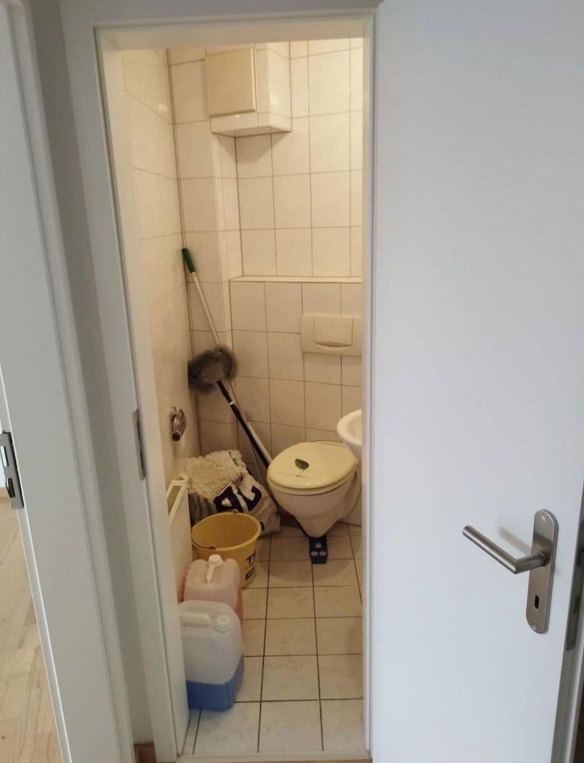 Prenájom bytu 2-izbový 61 m², Hauptstraße 3, Bornheim, Severné Porýnie - Westfálsko Prenájom bytu 2-izbový 61 m², Hauptstraße 3, Bornheim, Severné Porýnie - Westfálsko