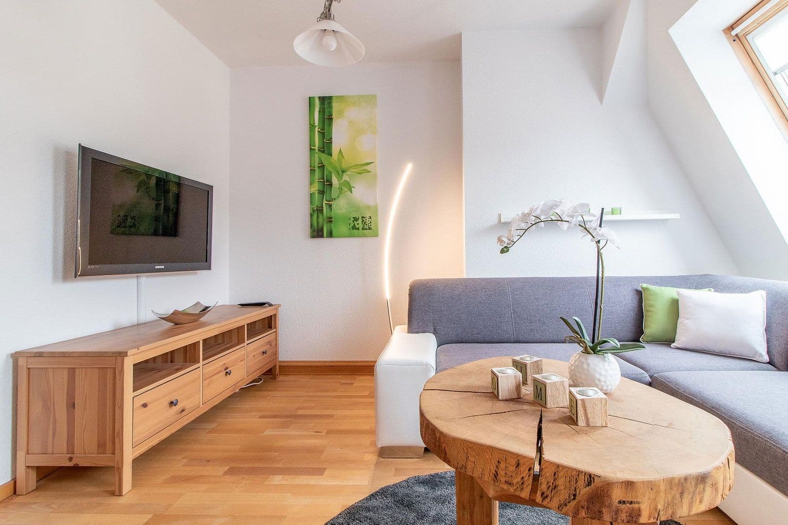 Prenájom bytu 2-izbový 50 m², Leipziger Straße 61, Zwickau, Sasko Prenájom bytu 2-izbový 50 m², Leipziger Straße 61, Zwickau, Sasko