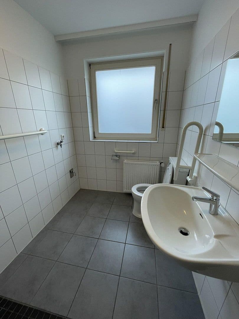 Prenájom bytu 2-izbový 62 m², Kopernikusstraße 3a, Celle, Dolné Sasko Prenájom bytu 2-izbový 62 m², Kopernikusstraße 3a, Celle, Dolné Sasko