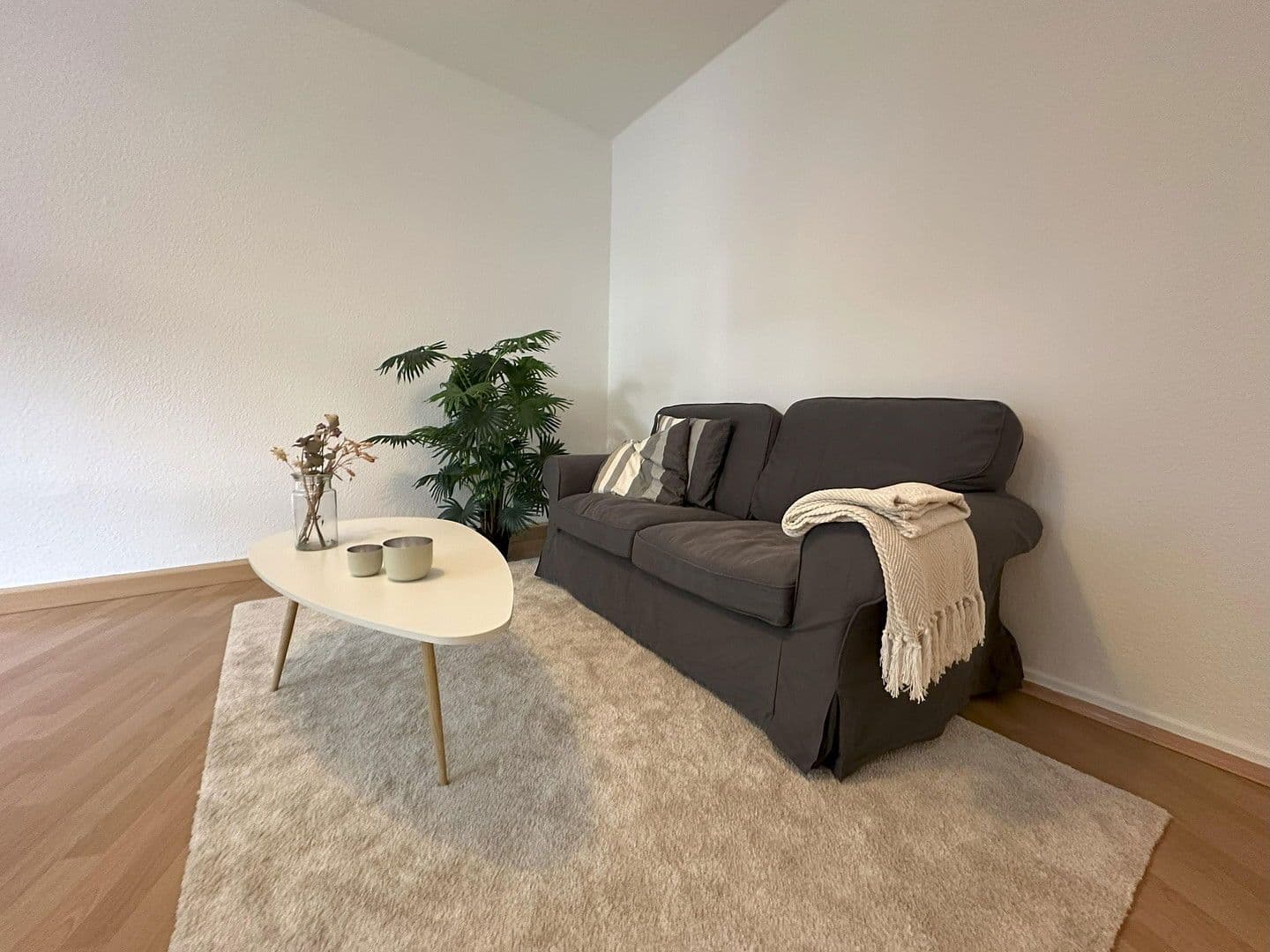 Prenájom bytu 2-izbový 55 m², Essen, Severné Porýnie - Westfálsko Prenájom bytu 2-izbový 55 m², Essen, Severné Porýnie - Westfálsko