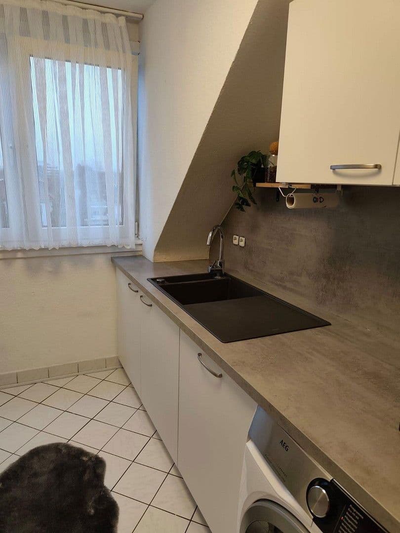 Prenájom bytu 3-izbový 63 m², Hanau, Hesensko Prenájom bytu 3-izbový 63 m², Hanau, Hesensko