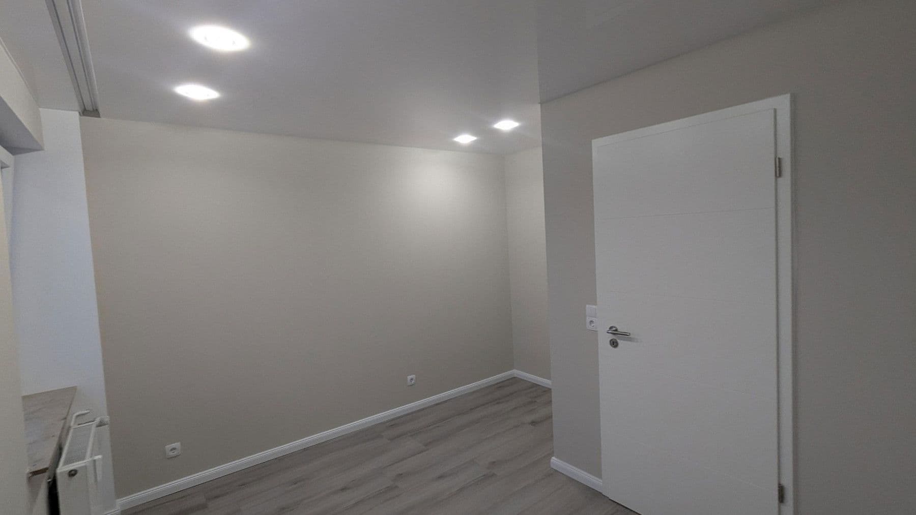 Predaj bytu 3-izbový 70 m², Hamburg, Hamburg Predaj bytu 3-izbový 70 m², Hamburg, Hamburg