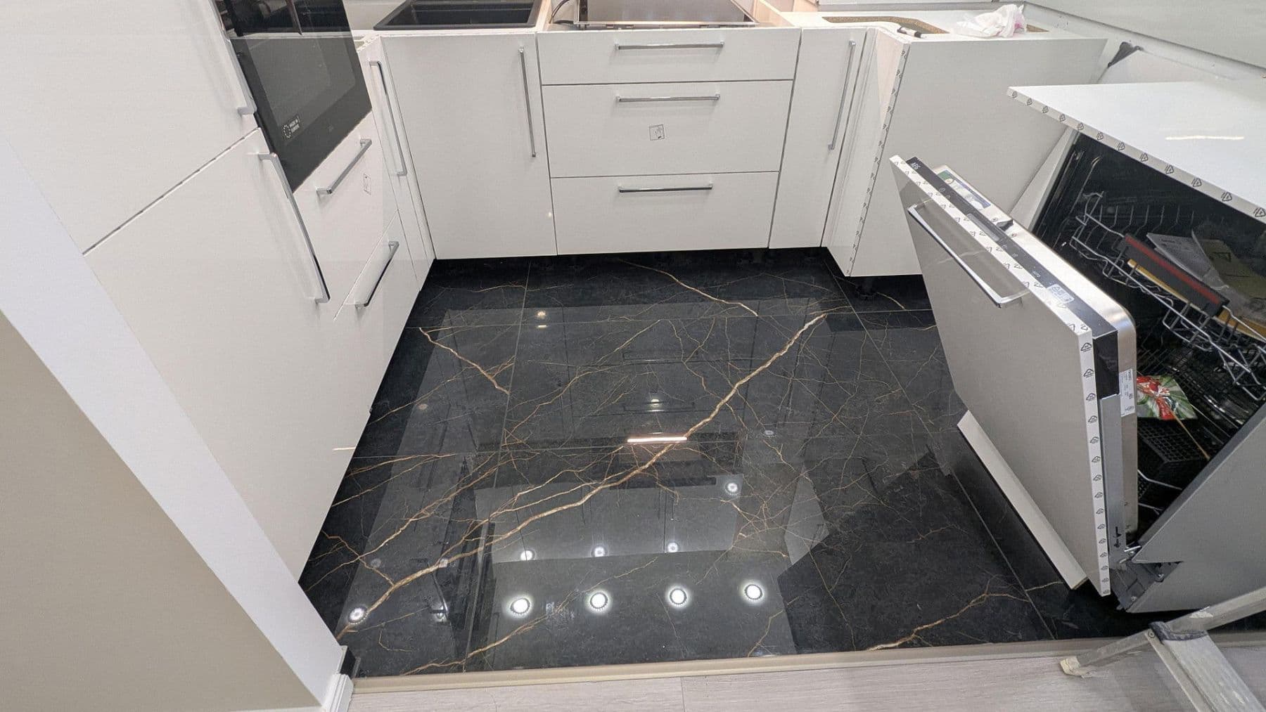 Predaj bytu 3-izbový 70 m², Hamburg, Hamburg Predaj bytu 3-izbový 70 m², Hamburg, Hamburg