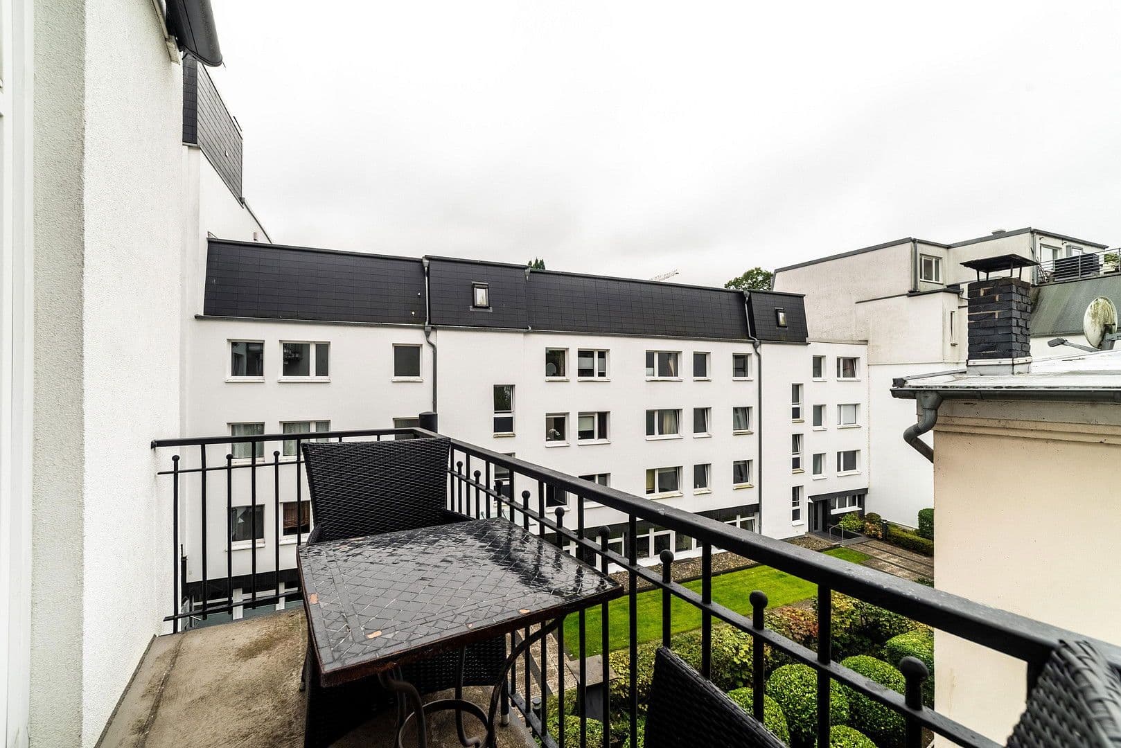 Prenájom bytu 4-izbový 95 m², Hamburg, Hamburg Prenájom bytu 4-izbový 95 m², Hamburg, Hamburg