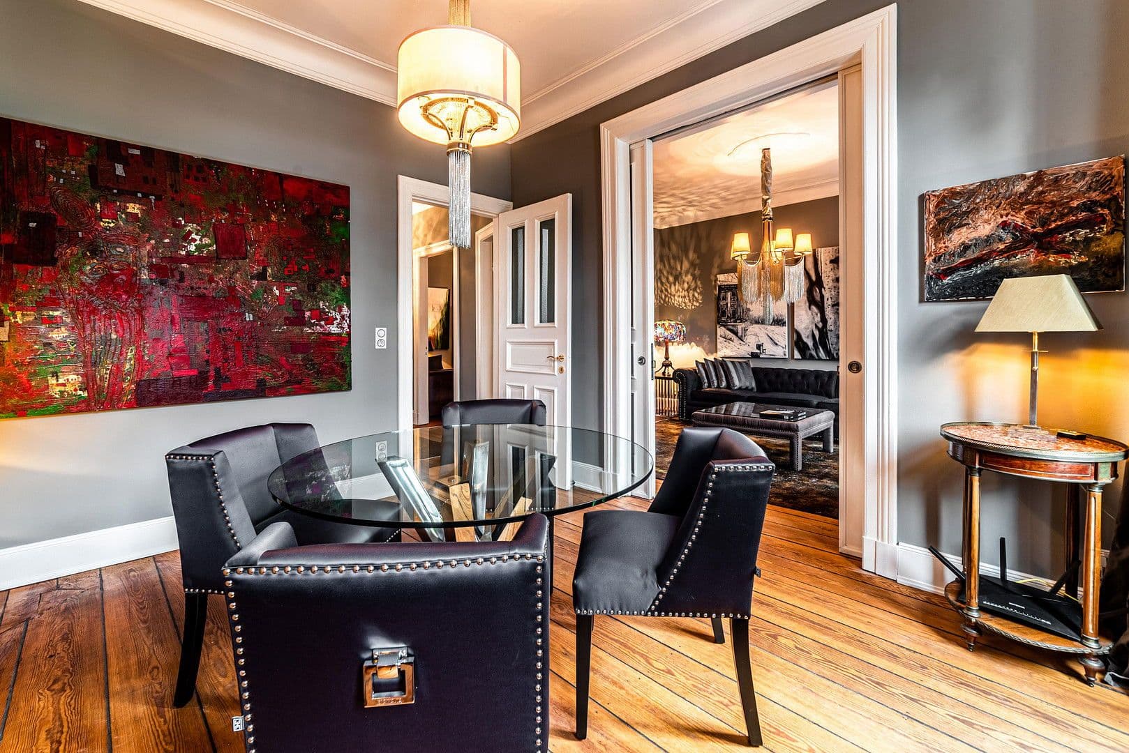 Prenájom bytu 4-izbový 95 m², Hamburg, Hamburg Prenájom bytu 4-izbový 95 m², Hamburg, Hamburg