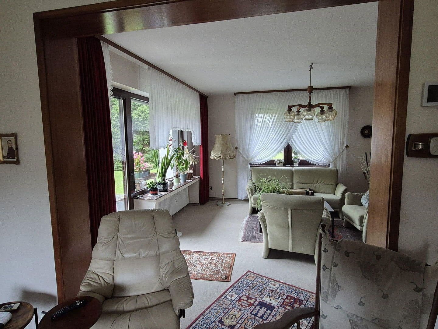 Predaj domu 273 m², pozemek 1.090 m², Solingen, Severné Porýnie - Westfálsko Predaj domu 273 m², pozemek 1.090 m², Solingen, Severné Porýnie - Westfálsko