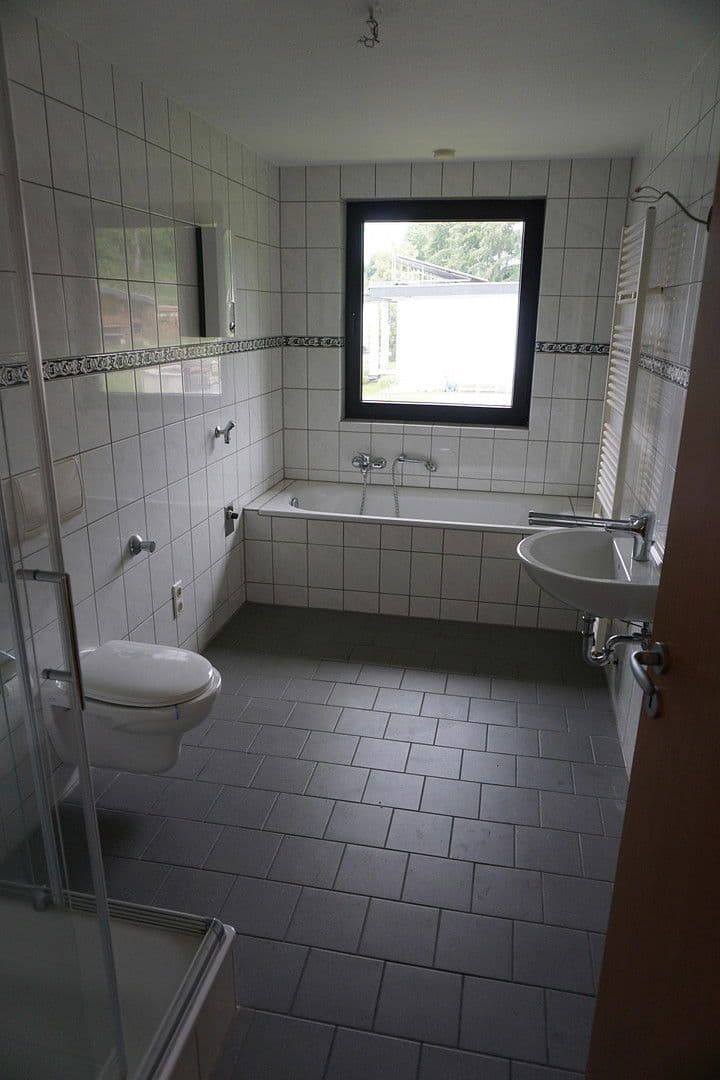 Predaj domu 273 m², pozemek 1.090 m², Solingen, Severné Porýnie - Westfálsko Predaj domu 273 m², pozemek 1.090 m², Solingen, Severné Porýnie - Westfálsko