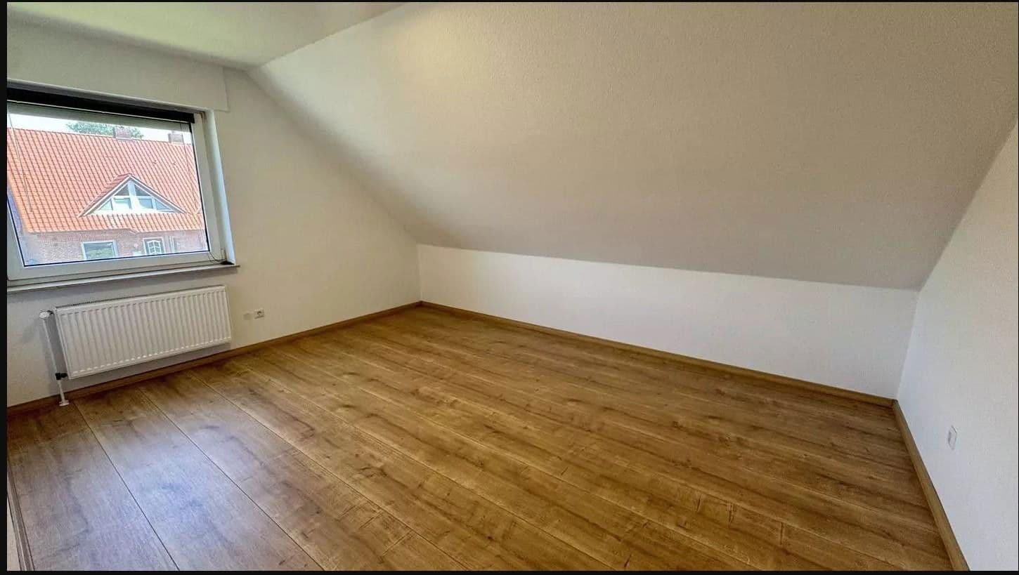 Predaj domu 148 m², pozemek 514 m², Barßel, Dolné Sasko Predaj domu 148 m², pozemek 514 m², Barßel, Dolné Sasko