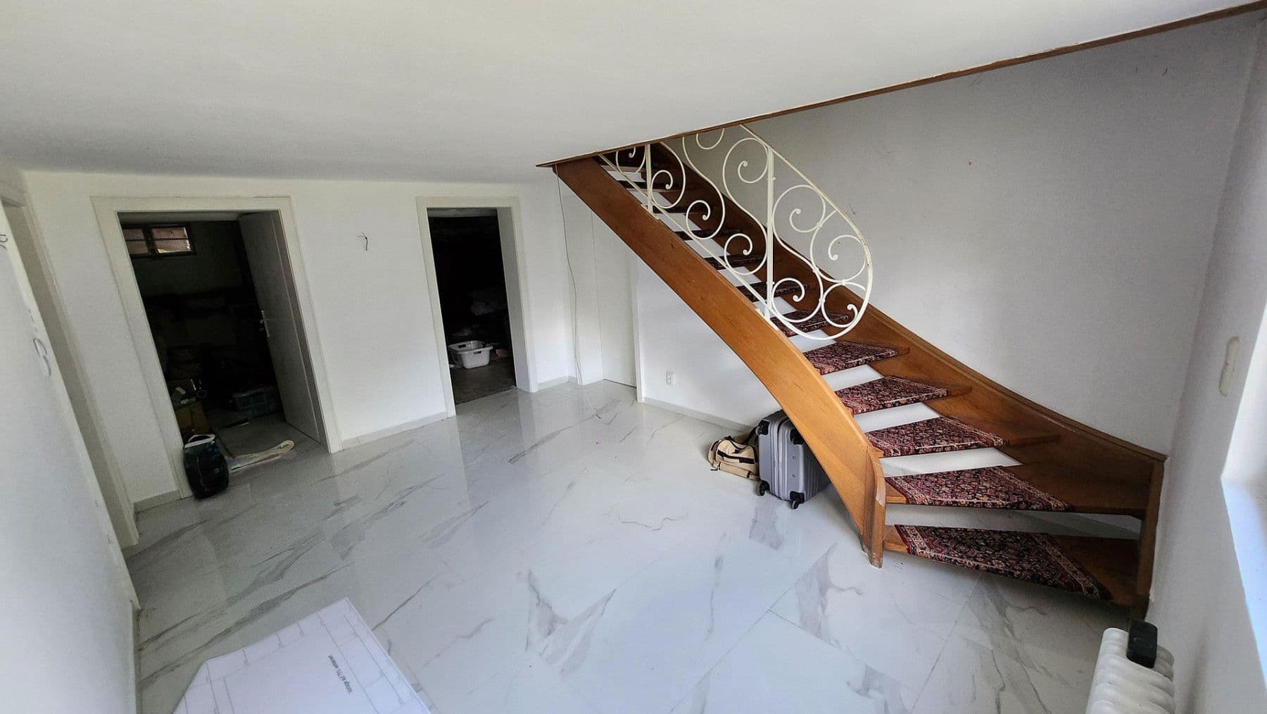 Predaj domu 206 m², pozemek 680 m², Bahnhofstr. 145, Maintal, Hesensko Predaj domu 206 m², pozemek 680 m², Bahnhofstr. 145, Maintal, Hesensko