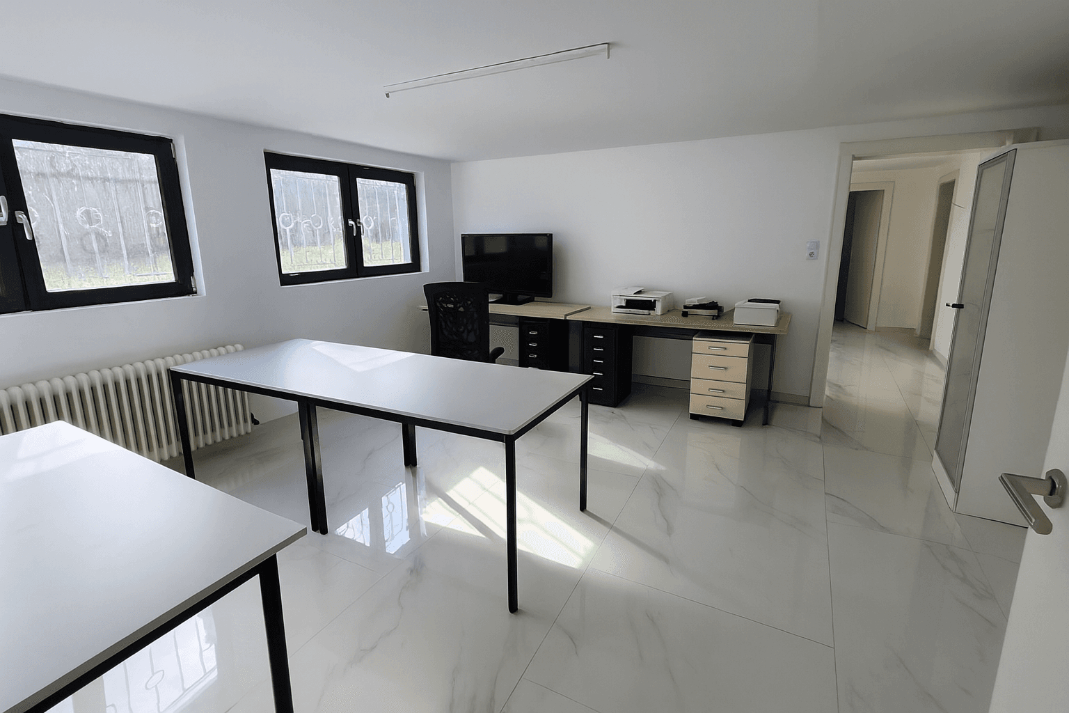 Predaj domu 206 m², pozemek 680 m², Bahnhofstr. 145, Maintal, Hesensko Predaj domu 206 m², pozemek 680 m², Bahnhofstr. 145, Maintal, Hesensko