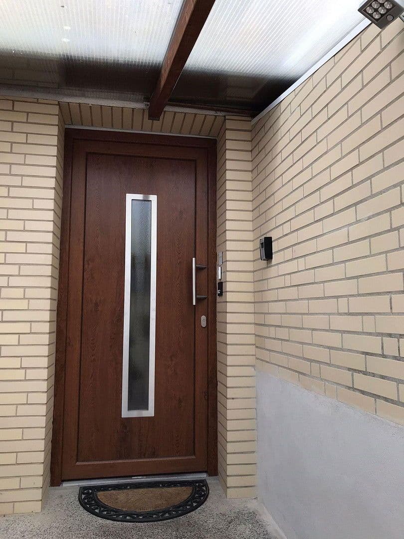 Predaj domu 174 m², pozemek 588 m², Reinfeld, Šlezvicko-Holštajnsko Predaj domu 174 m², pozemek 588 m², Reinfeld, Šlezvicko-Holštajnsko