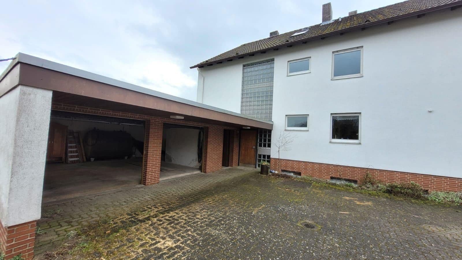 Predaj domu 270 m², pozemek 900 m², Beim Gericht 7, Alfeld (Leine), Dolné Sasko Predaj domu 270 m², pozemek 900 m², Beim Gericht 7, Alfeld (Leine), Dolné Sasko