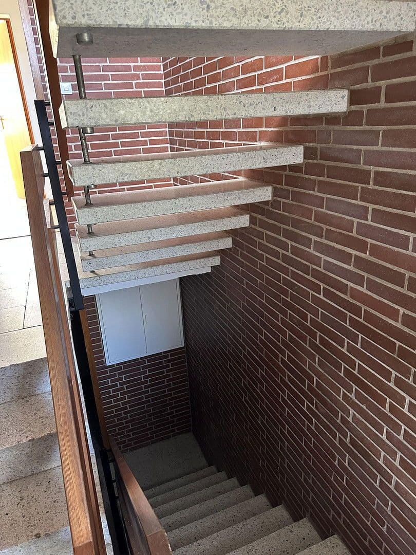 Predaj domu 270 m², pozemek 900 m², Beim Gericht 7, Alfeld (Leine), Dolné Sasko Predaj domu 270 m², pozemek 900 m², Beim Gericht 7, Alfeld (Leine), Dolné Sasko