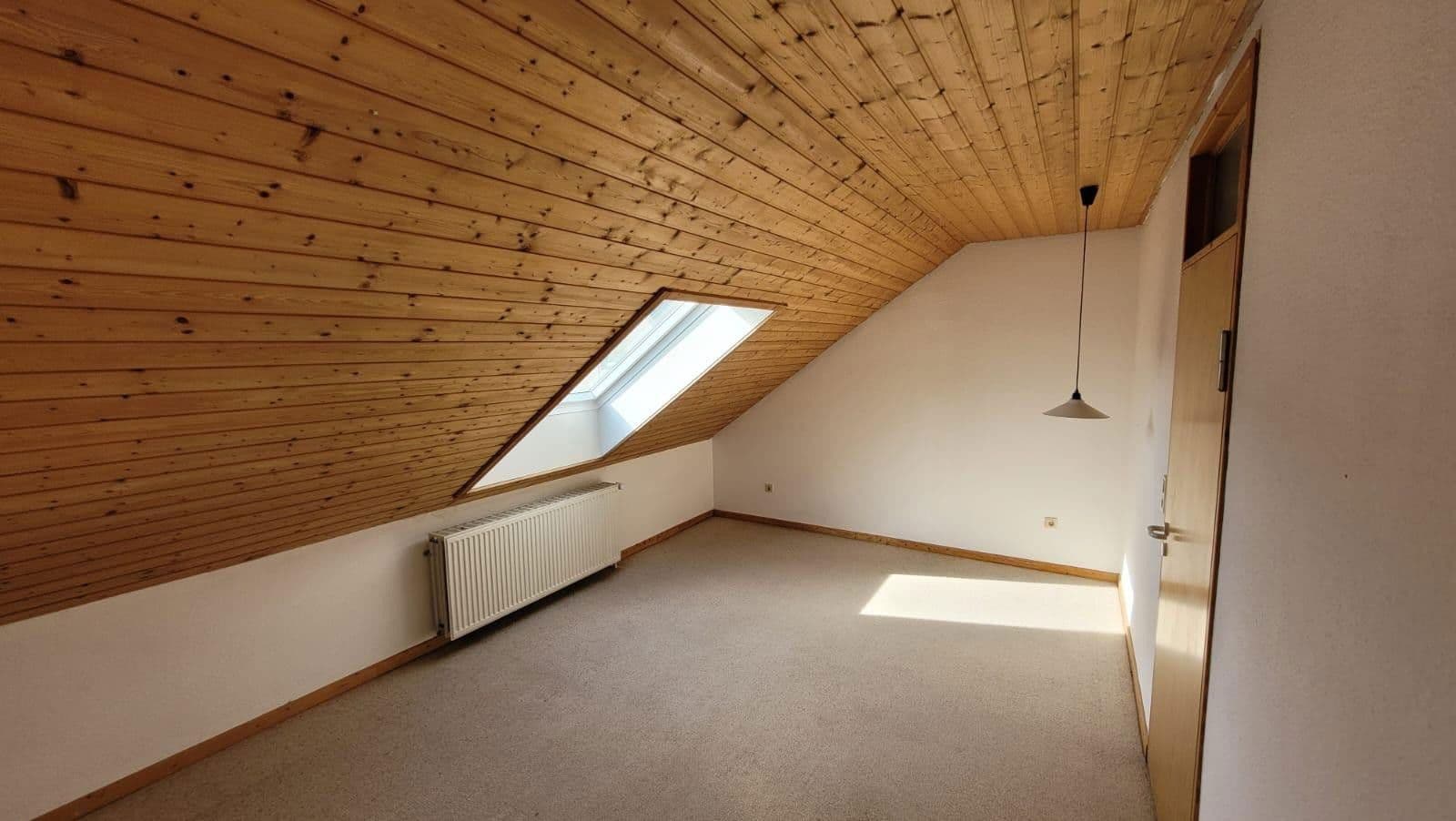 Predaj domu 270 m², pozemek 900 m², Beim Gericht 7, Alfeld (Leine), Dolné Sasko Predaj domu 270 m², pozemek 900 m², Beim Gericht 7, Alfeld (Leine), Dolné Sasko