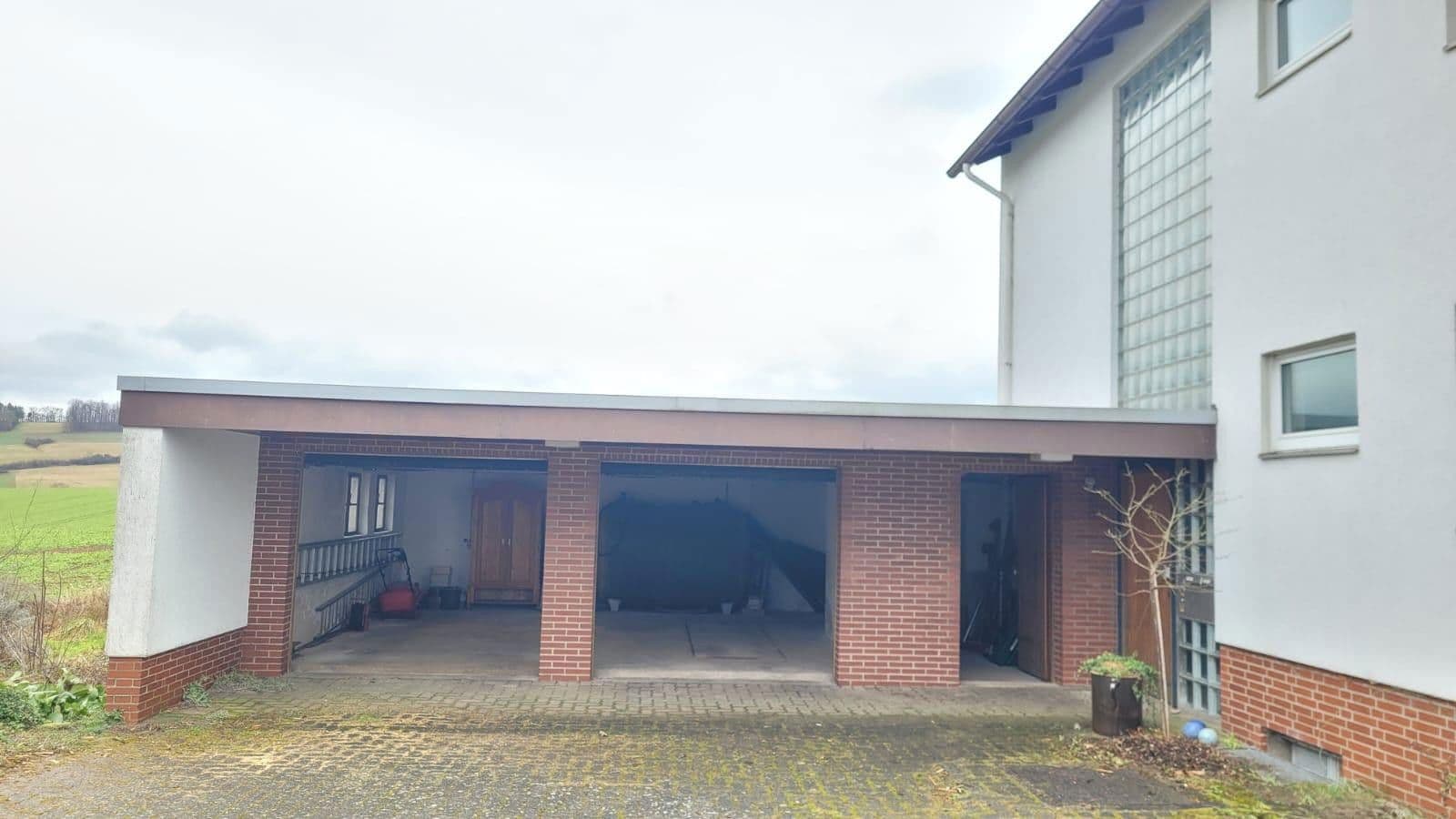 Predaj domu 270 m², pozemek 900 m², Beim Gericht 7, Alfeld (Leine), Dolné Sasko Predaj domu 270 m², pozemek 900 m², Beim Gericht 7, Alfeld (Leine), Dolné Sasko
