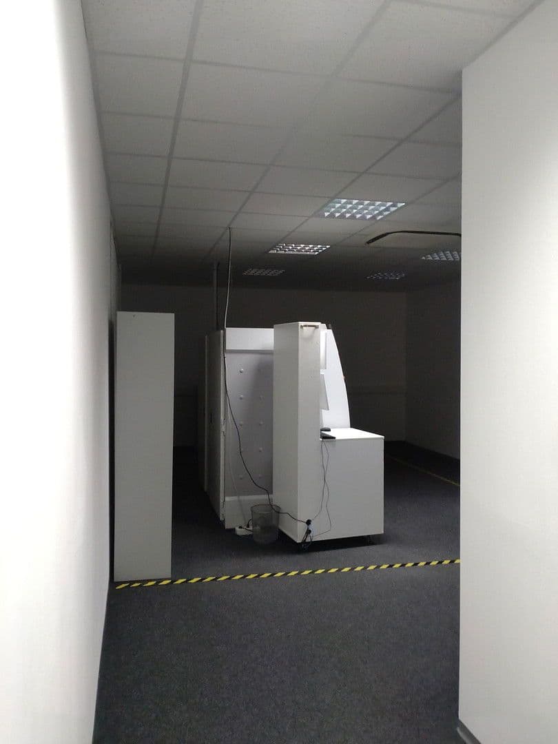 Prenájom kancelárie 174 m², Ziegelstraße 22, Rednitzhembach, Bavorsko Prenájom kancelárie 174 m², Ziegelstraße 22, Rednitzhembach, Bavorsko