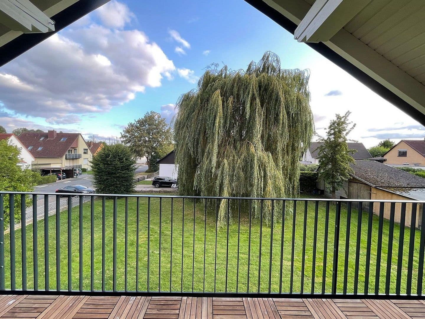 Prenájom bytu 5-izbový 106 m², Rosdorf, Dolné Sasko Prenájom bytu 5-izbový 106 m², Rosdorf, Dolné Sasko