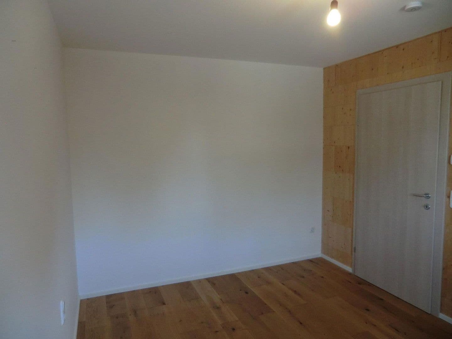 Prenájom bytu 2-izbový 60 m², Neuhaus am Inn, Bavorsko Prenájom bytu 2-izbový 60 m², Neuhaus am Inn, Bavorsko