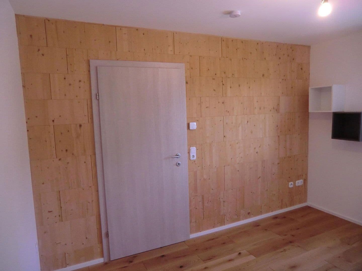 Prenájom bytu 2-izbový 60 m², Neuhaus am Inn, Bavorsko Prenájom bytu 2-izbový 60 m², Neuhaus am Inn, Bavorsko