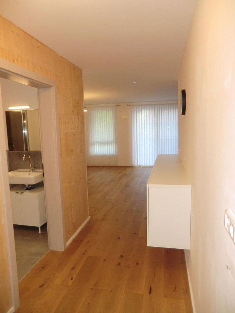 Prenájom bytu 2-izbový 60 m², Neuhaus am Inn, Bavorsko Prenájom bytu 2-izbový 60 m², Neuhaus am Inn, Bavorsko