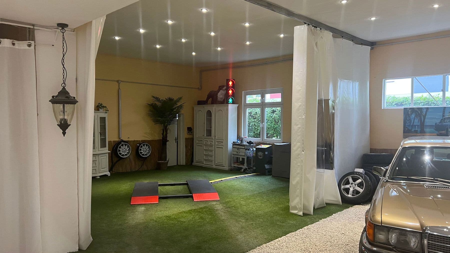 Predaj nebytového priestoru 650 m², Wuppertal, Severné Porýnie - Westfálsko Predaj nebytového priestoru 650 m², Wuppertal, Severné Porýnie - Westfálsko