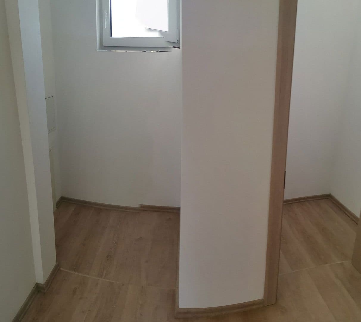 Prenájom bytu 2-izbový 57 m², Schwabacher Strasse /Südstadt, Fürth, Bavorsko Prenájom bytu 2-izbový 57 m², Schwabacher Strasse /Südstadt, Fürth, Bavorsko