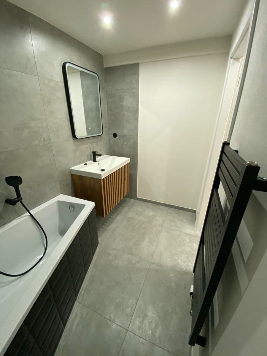 Predaj bytu 3-izbový 82 m², Ortenovo náměstí, Praha, Praha Predaj bytu 3-izbový 82 m², Ortenovo náměstí, Praha, Praha