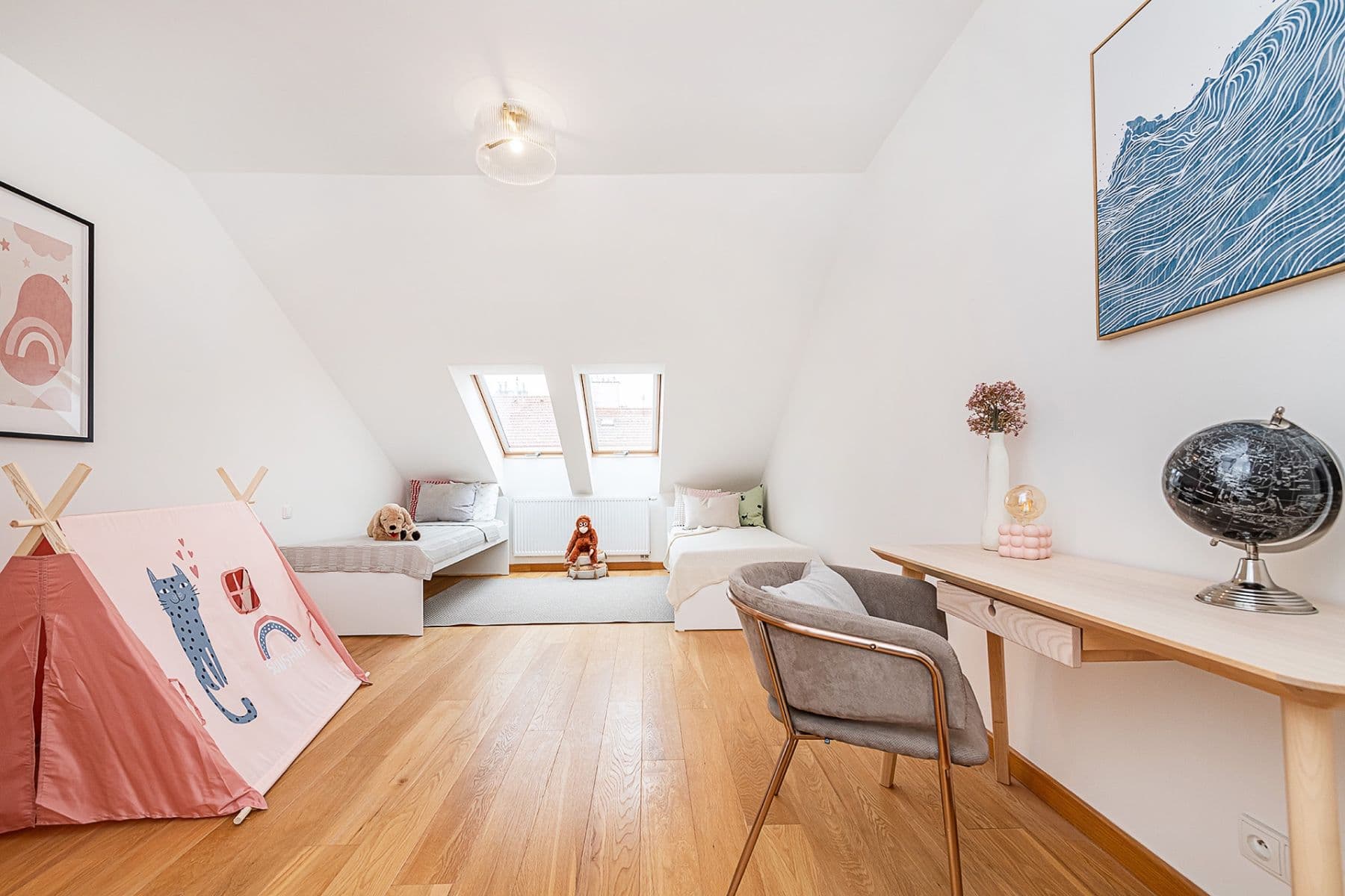 Predaj bytu 4-izbový 117 m², Chodská, Praha, Praha Predaj bytu 4-izbový 117 m², Chodská, Praha, Praha