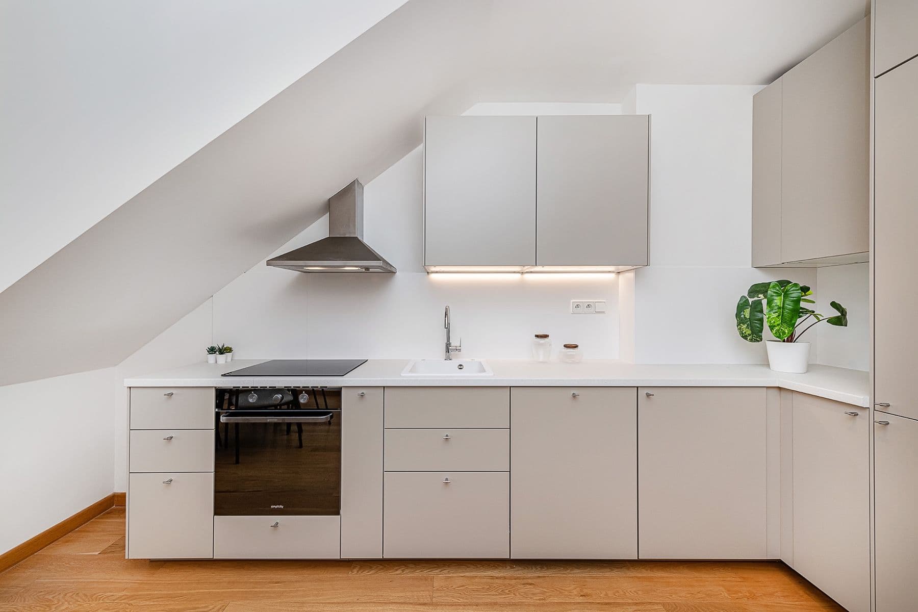 Predaj bytu 3-izbový 117 m², Chodská, Praha, Praha Predaj bytu 3-izbový 117 m², Chodská, Praha, Praha