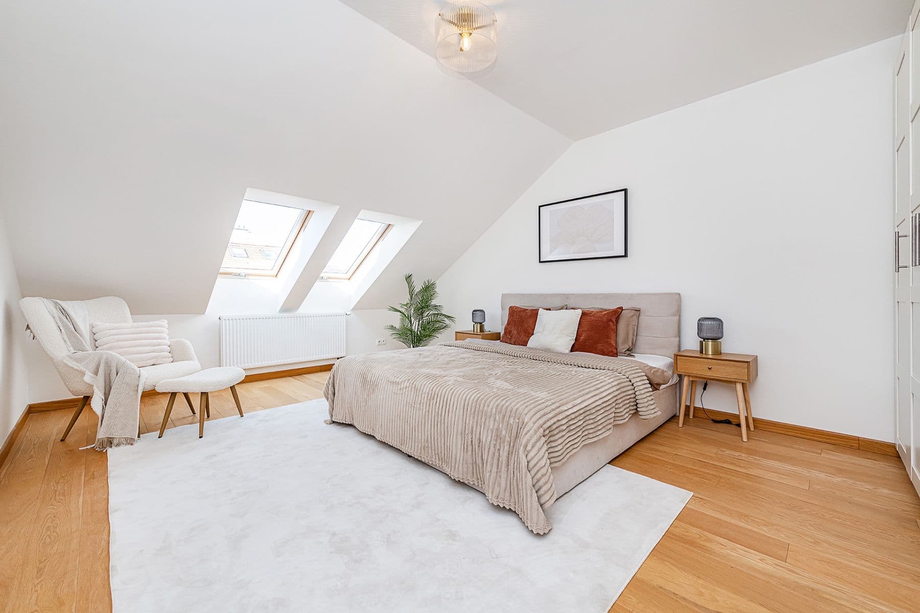Predaj bytu 3-izbový 117 m², Chodská, Praha, Praha Predaj bytu 3-izbový 117 m², Chodská, Praha, Praha