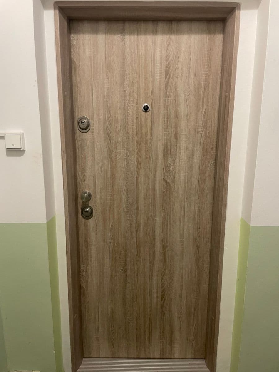 Prenájom bytu 2-izbový 72 m², J. V. Sládka, Teplice, Ústecký kraj Prenájom bytu 2-izbový 72 m², J. V. Sládka, Teplice, Ústecký kraj