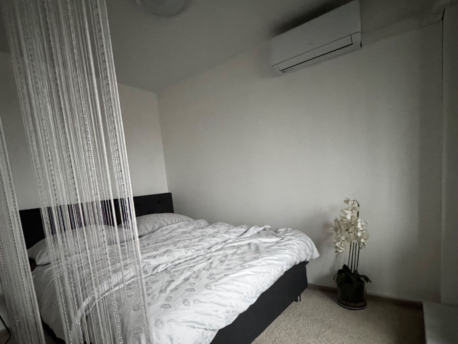 Prenájom bytu 1-izbový 46 m², Poděbradská, Praha, Praha Prenájom bytu 1-izbový 46 m², Poděbradská, Praha, Praha