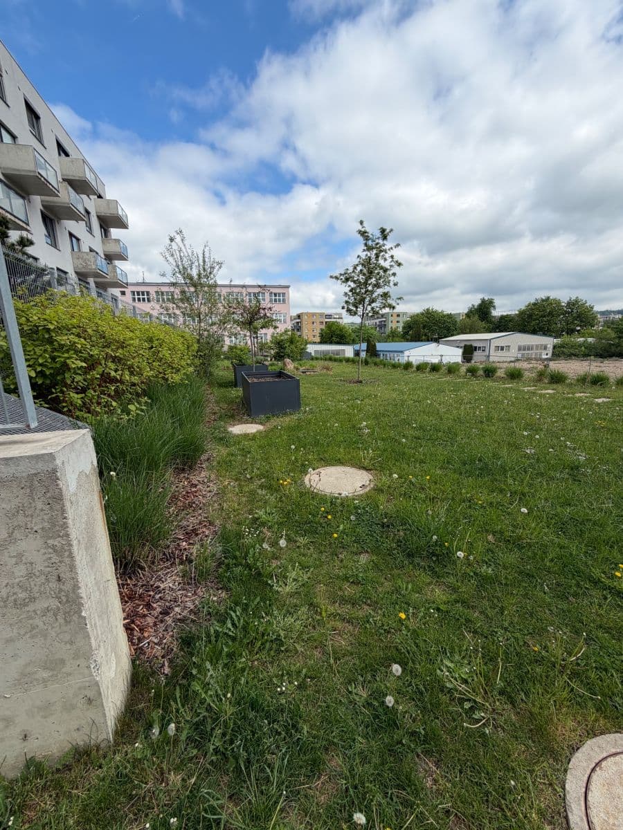 Prenájom bytu 1-izbový 46 m², Poděbradská, Praha, Praha Prenájom bytu 1-izbový 46 m², Poděbradská, Praha, Praha