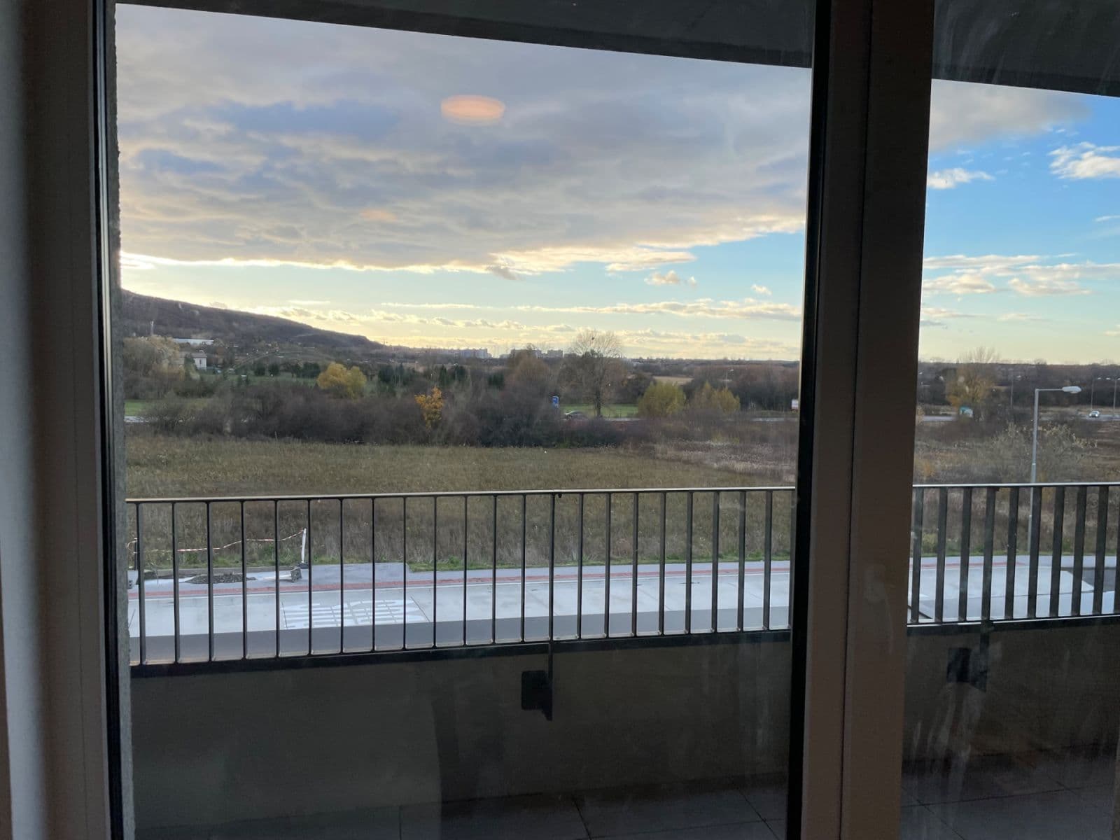 Prenájom bytu 2-izbový 63 m², Mateja Encingera, Devínska Nová Ves, Bratislavský kraj Prenájom bytu 2-izbový 63 m², Mateja Encingera, Devínska Nová Ves, Bratislavský kraj