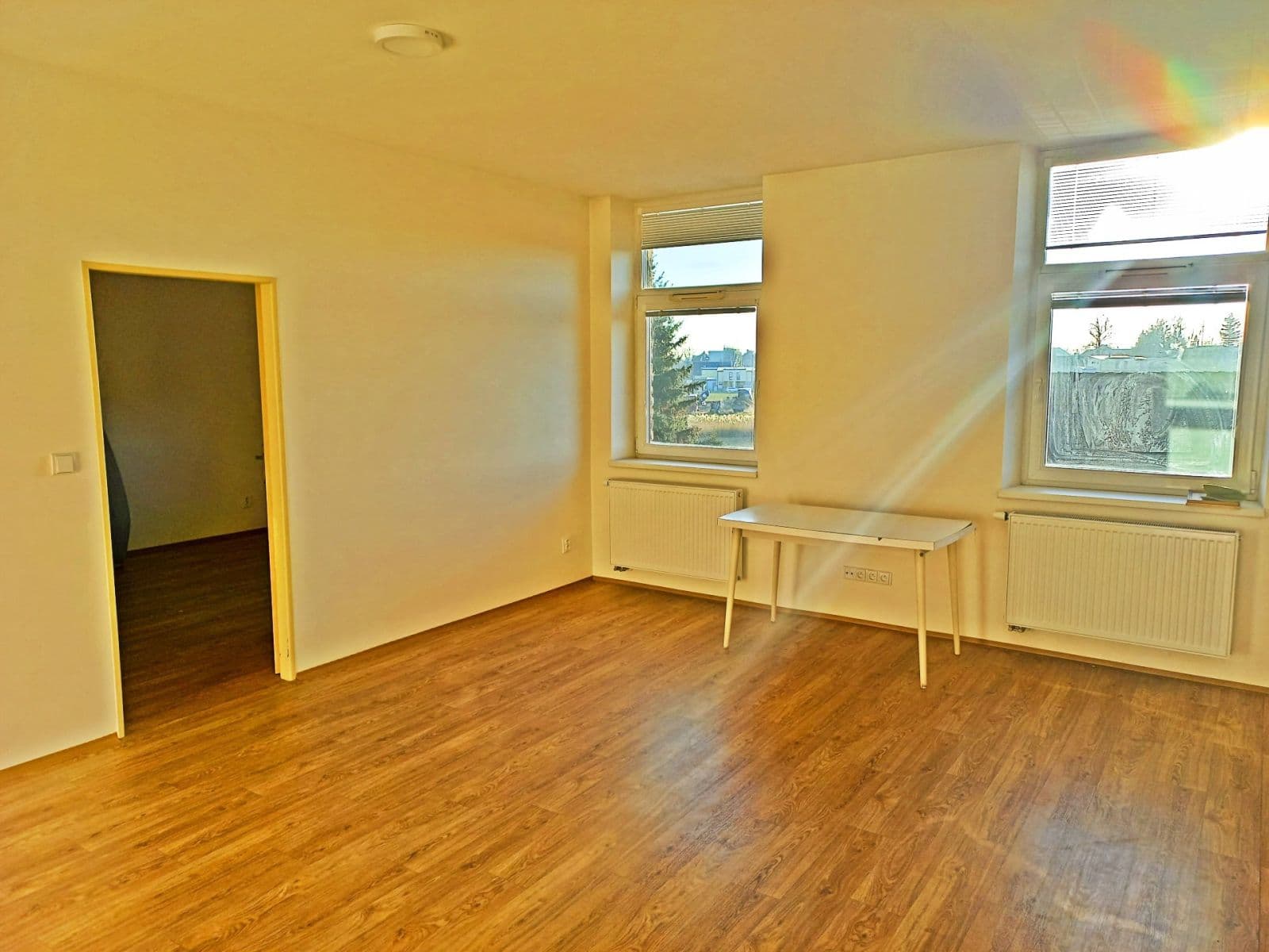 Prenájom bytu 3-izbový 97 m², Koutníkova, Hradec Králové, Královéhradecký kraj Prenájom bytu 3-izbový 97 m², Koutníkova, Hradec Králové, Královéhradecký kraj