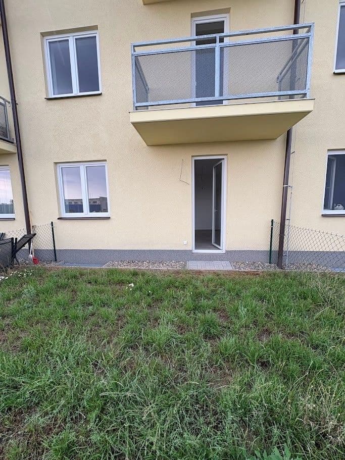 Prenájom bytu 1-izbový 33 m², Benátky nad Jizerou, Středočeský kraj Prenájom bytu 1-izbový 33 m², Benátky nad Jizerou, Středočeský kraj