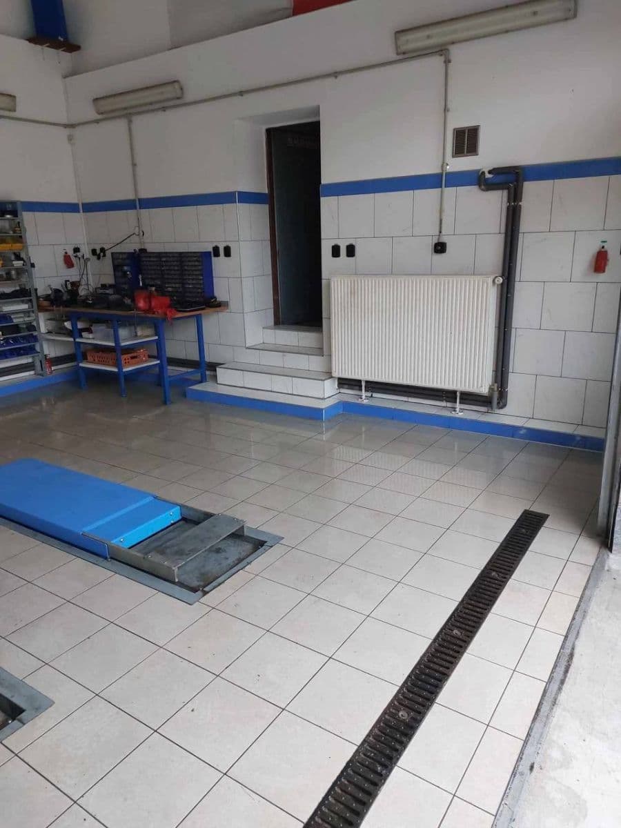 Prenájom nebytového priestoru 300 m², Havelská, Český Brod, Středočeský kraj Prenájom nebytového priestoru 300 m², Havelská, Český Brod, Středočeský kraj