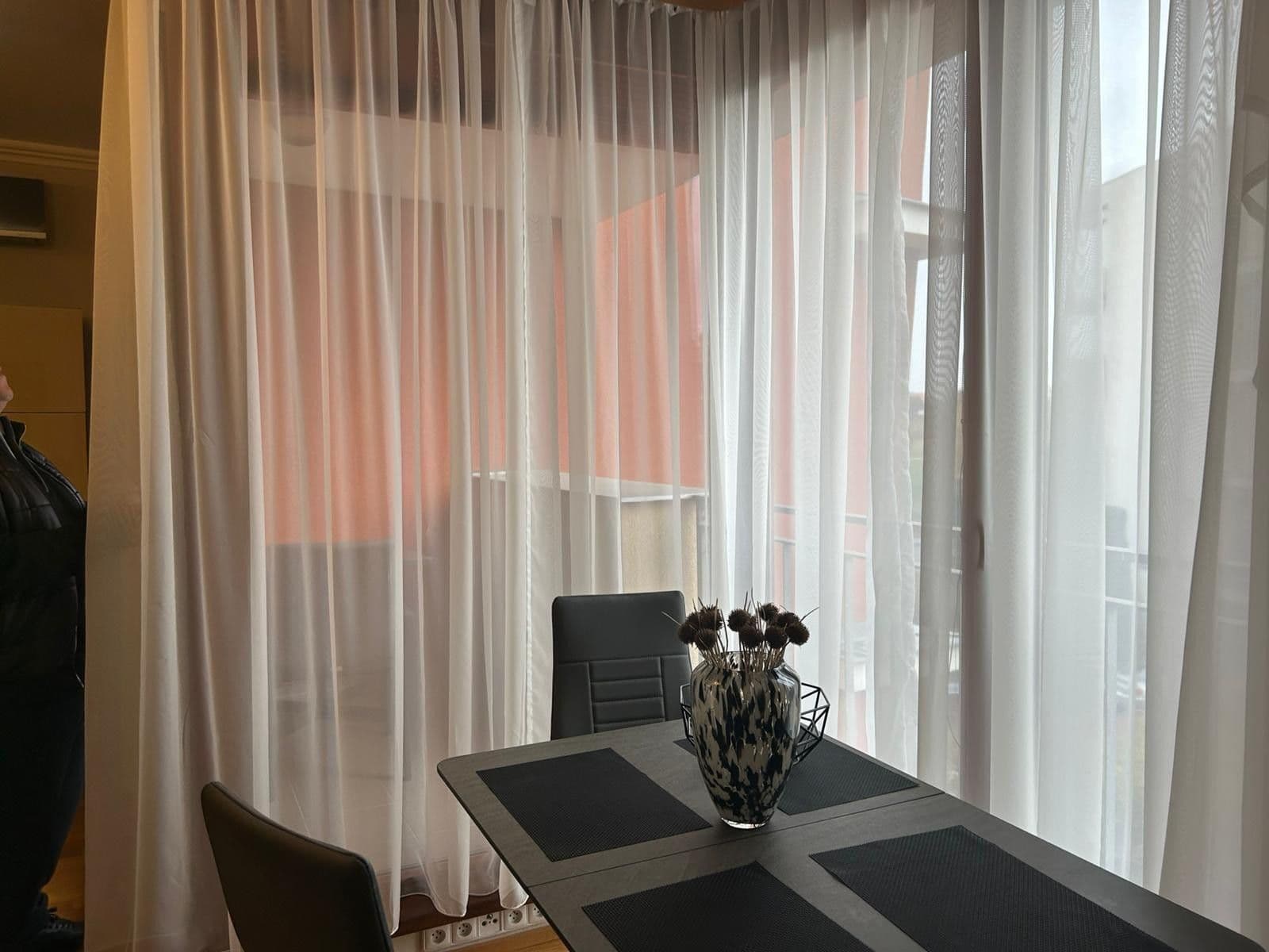 Prenájom bytu 2-izbový 67 m², Švejcarovo náměstí, Praha, Praha Prenájom bytu 2-izbový 67 m², Švejcarovo náměstí, Praha, Praha
