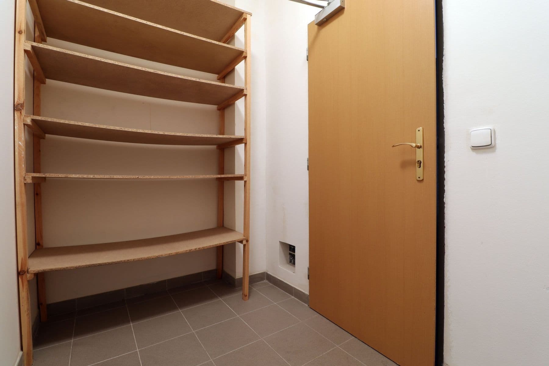 Prenájom bytu 2-izbový 58 m², Františka Diviše, Praha, Praha Prenájom bytu 2-izbový 58 m², Františka Diviše, Praha, Praha