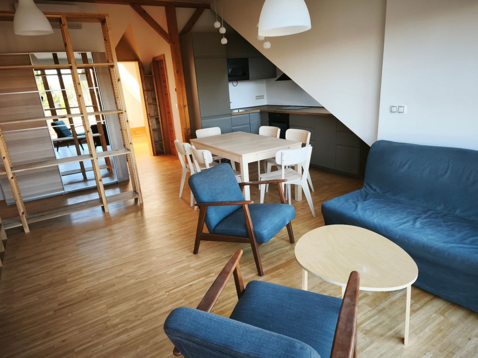 Prenájom bytu 3-izbový 64 m², Sobínská, Praha, Praha Prenájom bytu 3-izbový 64 m², Sobínská, Praha, Praha