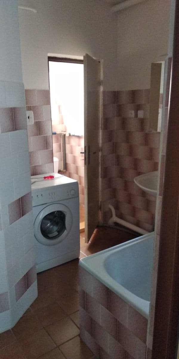 Prenájom bytu 1-izbový 42 m², Rápošovská, Praha, Praha Prenájom bytu 1-izbový 42 m², Rápošovská, Praha, Praha