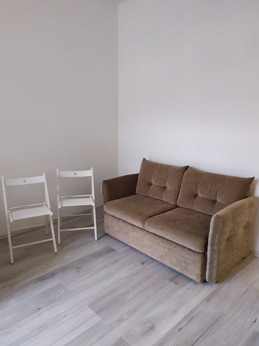 Prenájom bytu 1-izbový 32 m², Slepá, Milovice, Středočeský kraj Prenájom bytu 1-izbový 32 m², Slepá, Milovice, Středočeský kraj