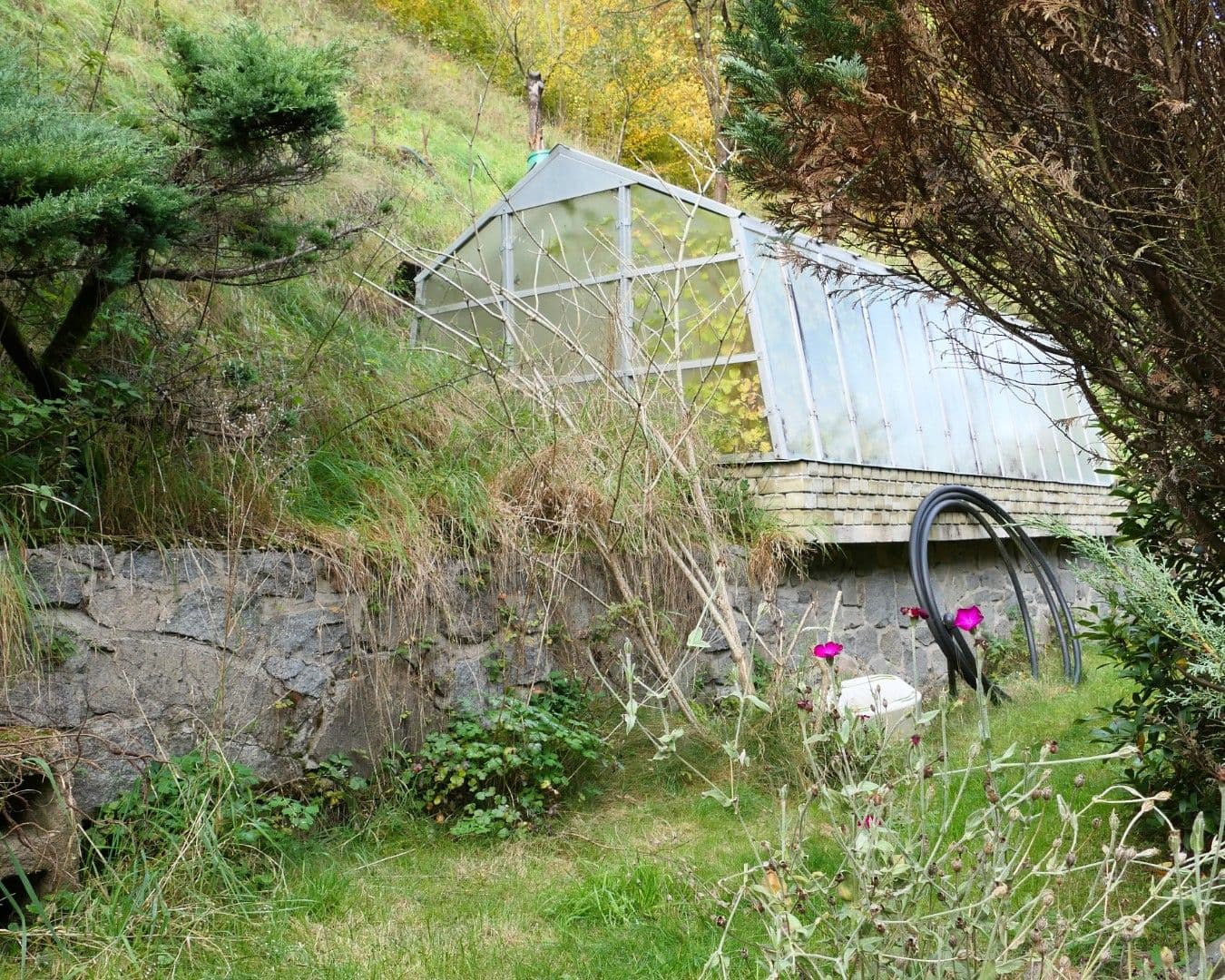 Predaj domu 55 m², pozemek 2.200 m², Zadní konce, Štěchovice, Středočeský kraj Predaj domu 55 m², pozemek 2.200 m², Zadní konce, Štěchovice, Středočeský kraj