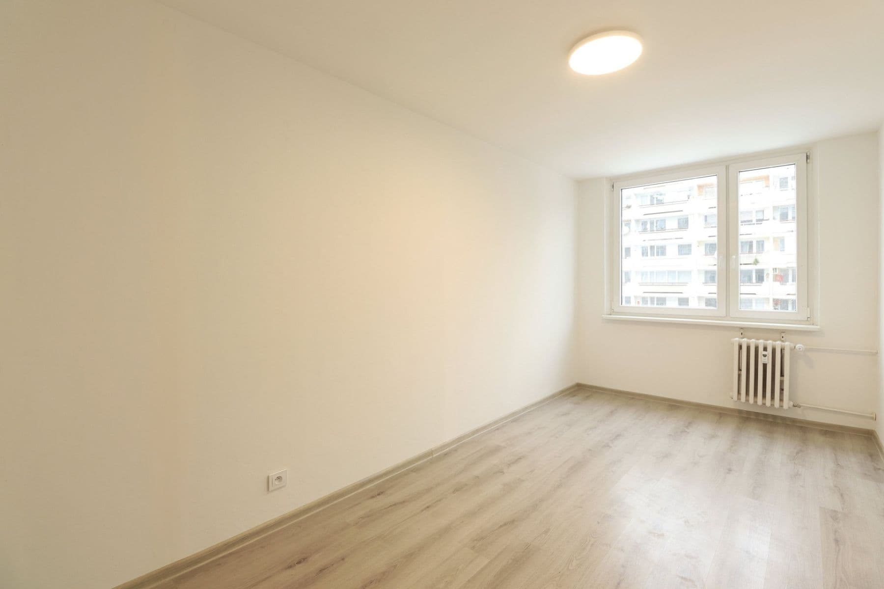 Prenájom bytu 3-izbový 72 m², Borovanského, Praha, Praha Prenájom bytu 3-izbový 72 m², Borovanského, Praha, Praha