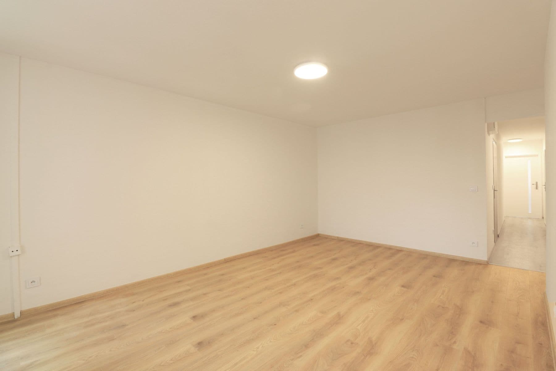 Prenájom bytu 3-izbový 72 m², Borovanského, Praha, Praha Prenájom bytu 3-izbový 72 m², Borovanského, Praha, Praha